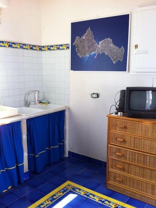 Il Cubo, Monovano Col Mare Su Tre Fronti. Favignana Eksteriør billede